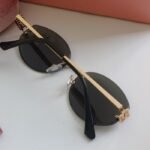 Модел 827 Елегантни дизайнерски очила с модерен акцент - Image 3